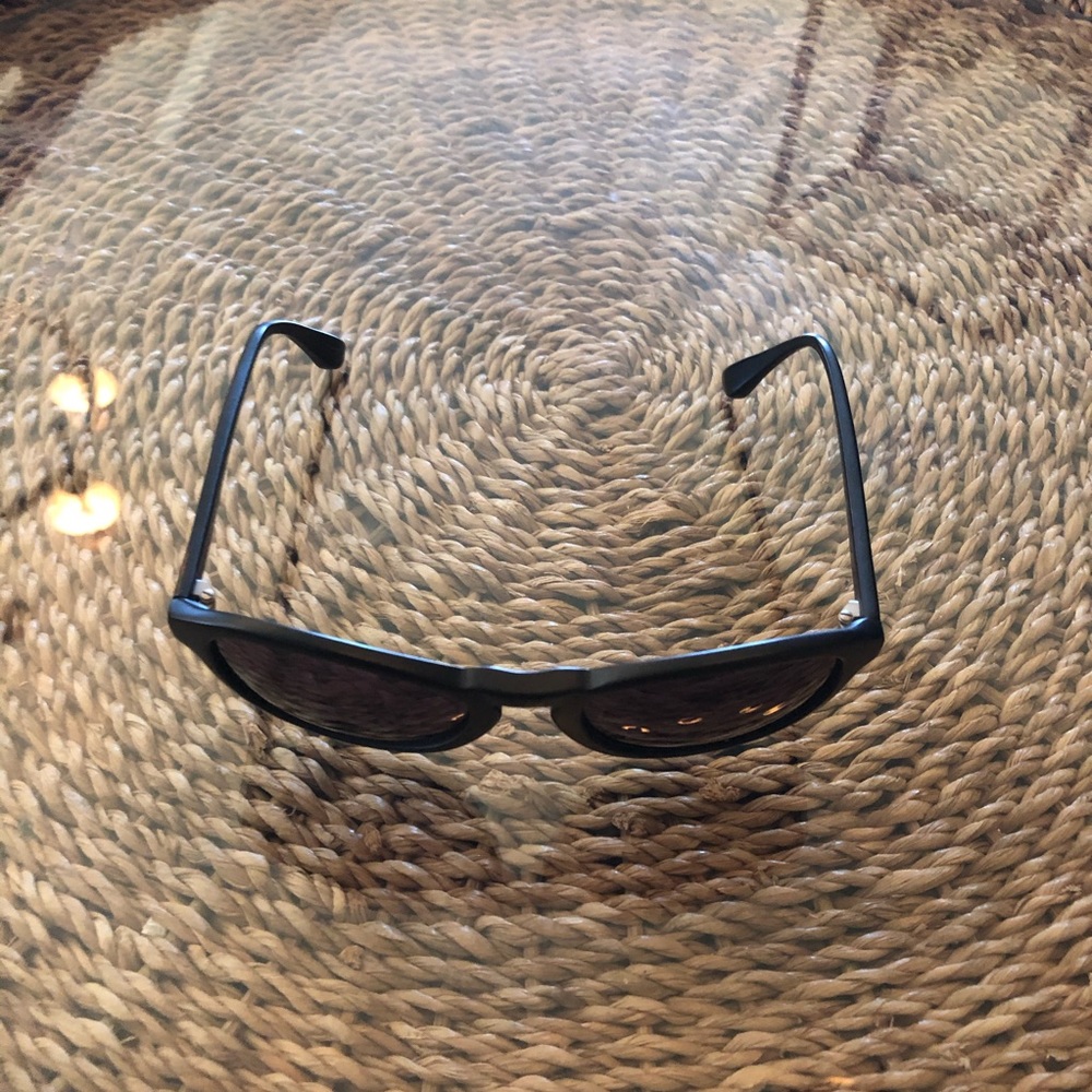 🌸SALE🌸Marc by Marc Jacobs sunglasses - Picture 2 of 5